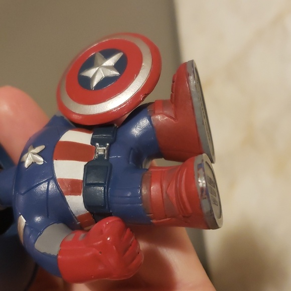 Fanko Pop #10 Avengers Captain America 2012 boble head figure - Picture 6 of 7